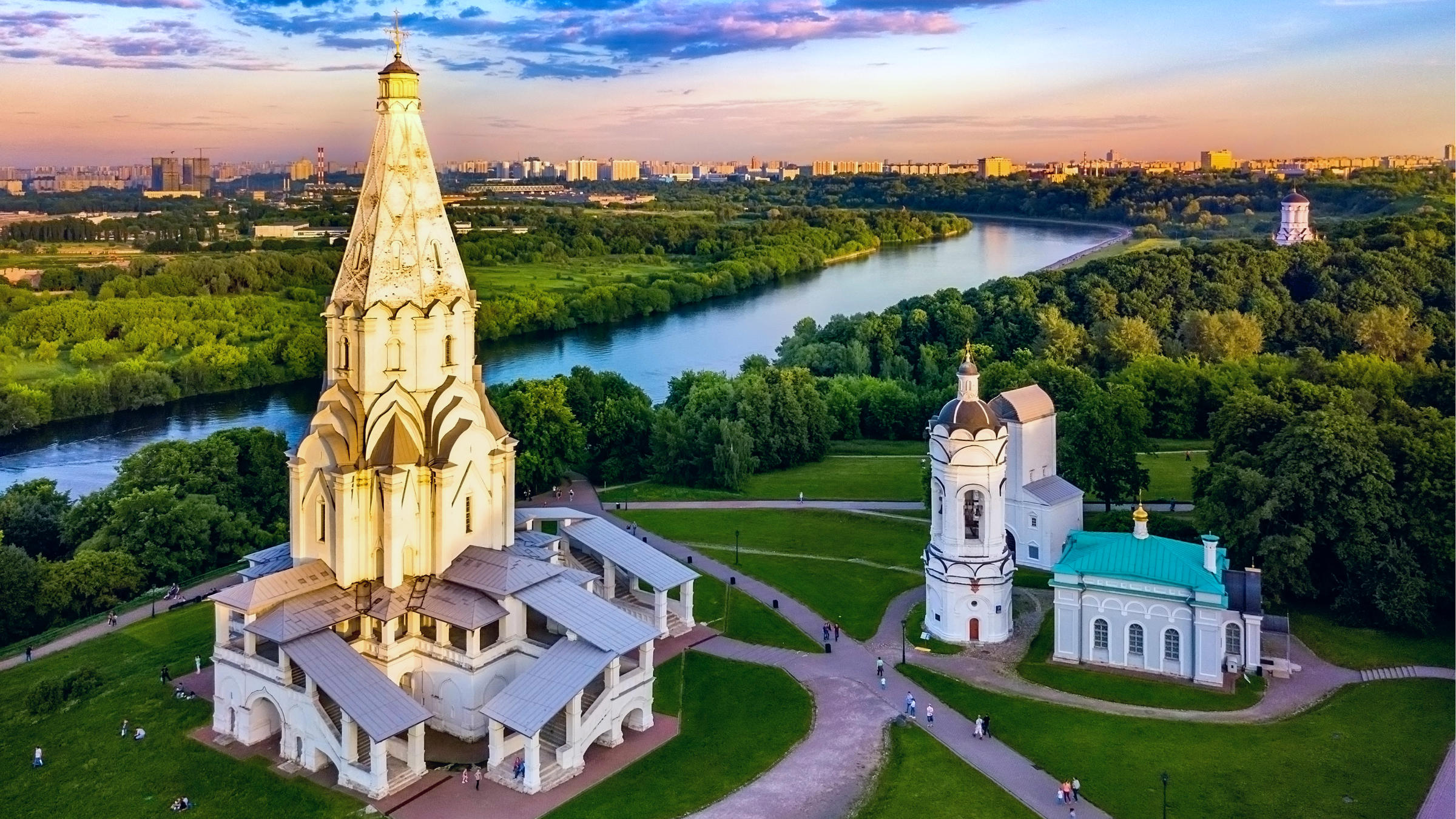 Экскурсионный тур в Москву 2022 на поезде museum-reserve-kolomenskoye 